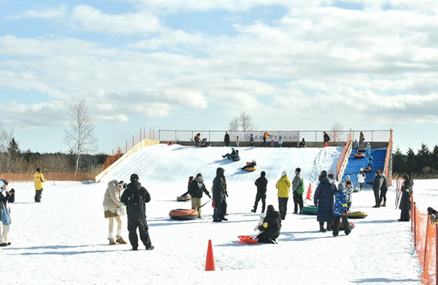 North Snow Land – Snow Play Experience Tour