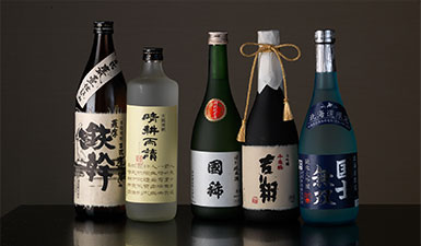 Hokkaido wine and Japanese sake that fits the dishes