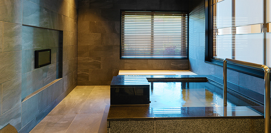[NEW] JAPANESE & WESTERN ROOM WITH PRIVATE ONSEN BATH 