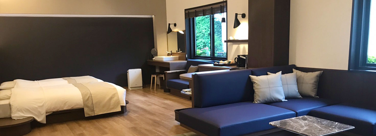 和洋室【街側】