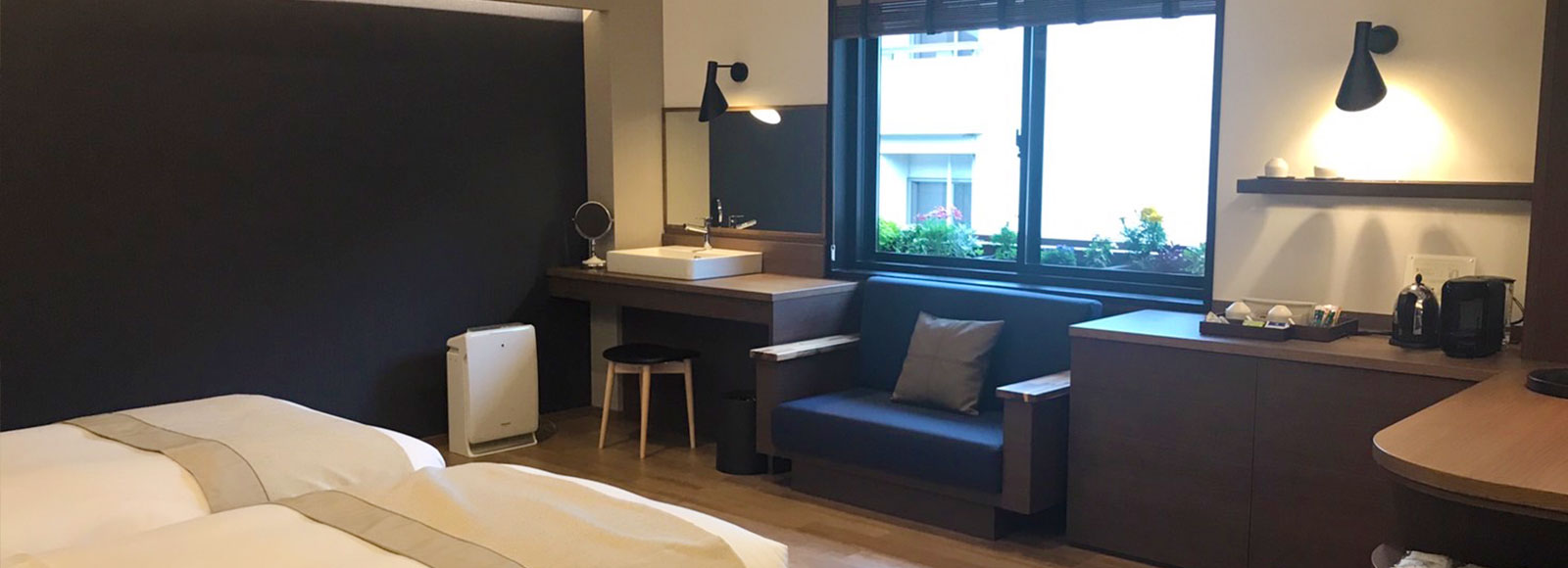 和洋室【街側】