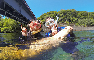 支笏湖リバーシュノーケリング